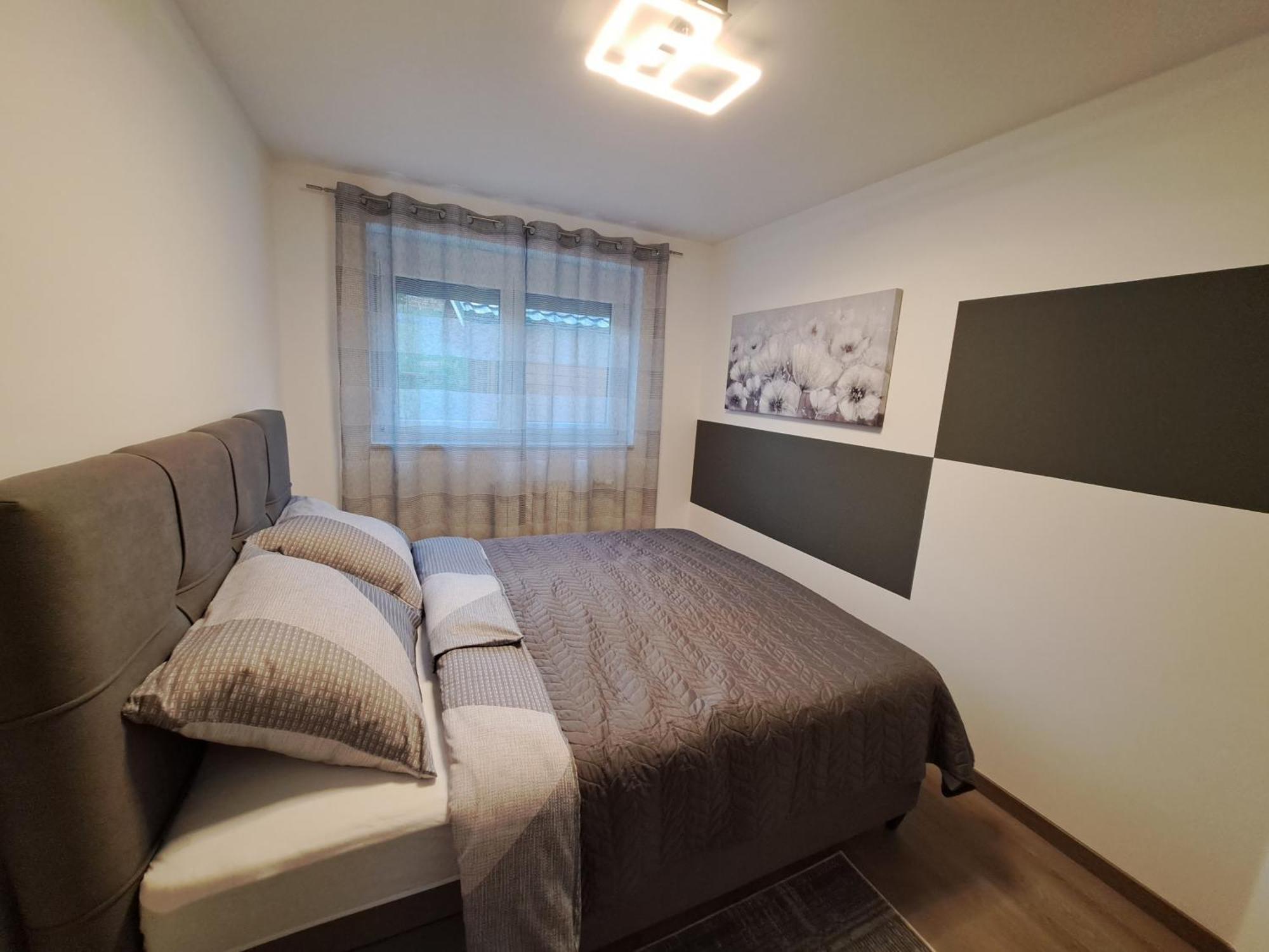 Apartmani Ana&Vesna 카를로바츠 외부 사진
